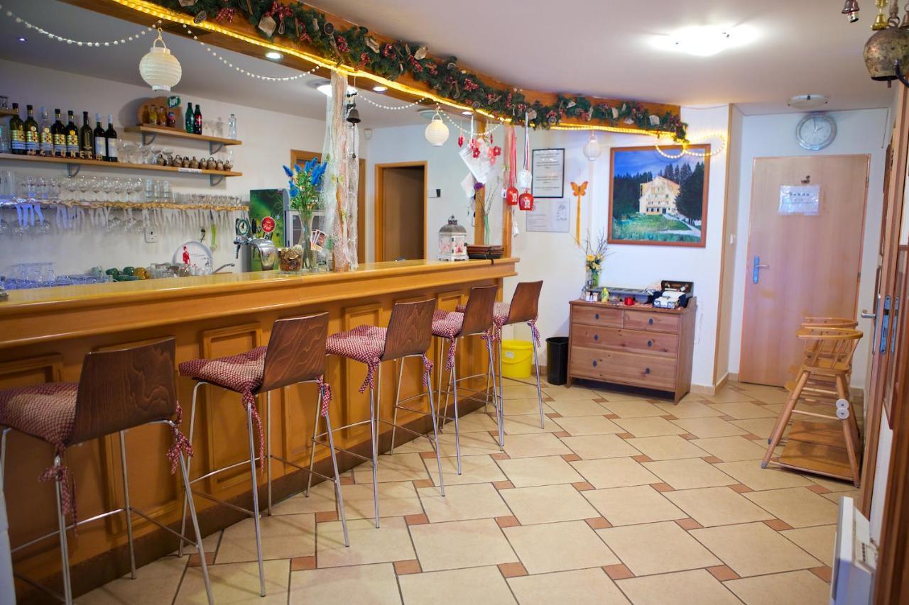 Apartman & Studio Tyrkys Spiezovec Dóval Kültér fotó